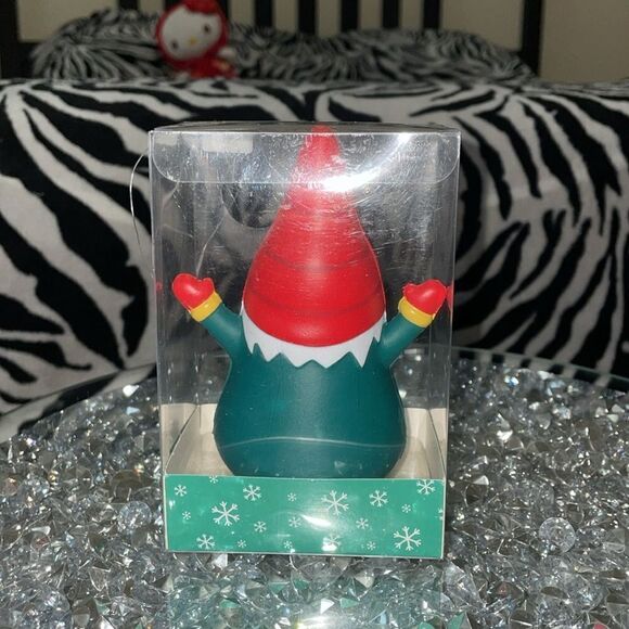 New Eccolo small mini adorable garden bearded gnome stressball squeeze ball - Picture 7 of 8